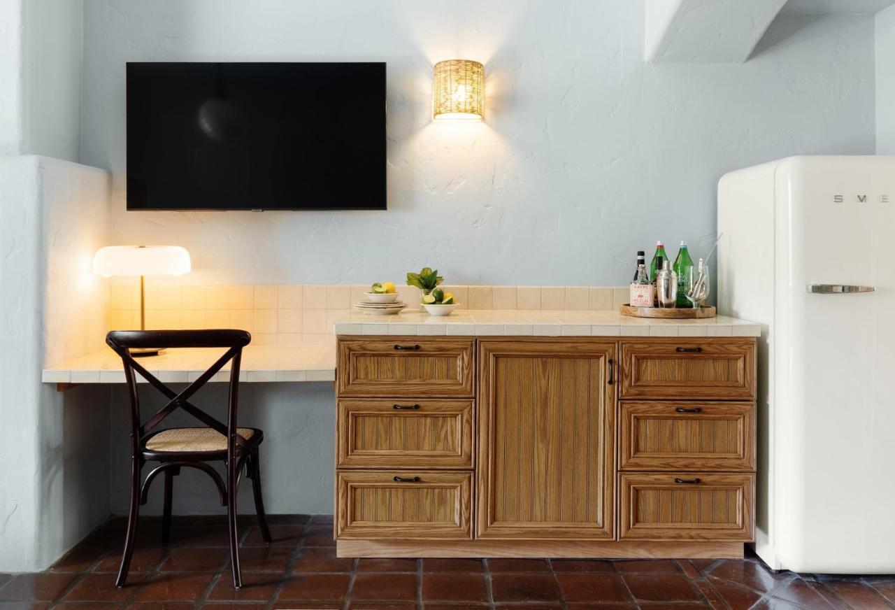 Отель Palihouse Санта-Барбара Экстерьер фото